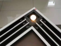 鋁合金風(fēng)口百葉窗